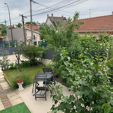 La Maison Parisienne & Jardin อาร์ฌ็องเตย ภายนอก รูปภาพ