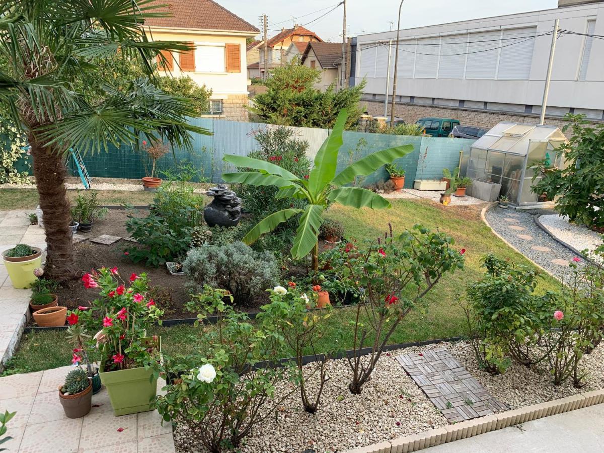 La Maison Parisienne & Jardin อาร์ฌ็องเตย ภายนอก รูปภาพ