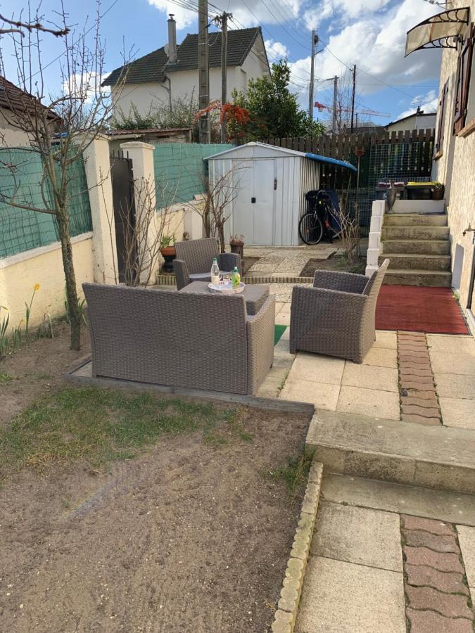 La Maison Parisienne & Jardin อาร์ฌ็องเตย ภายนอก รูปภาพ
